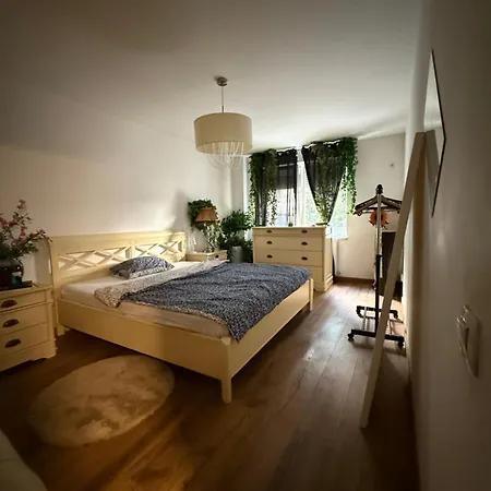 Green Apartment *